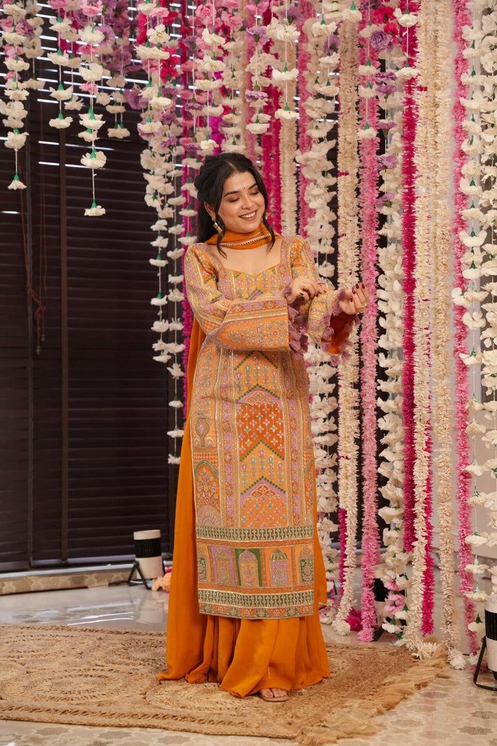 SUNSET AURA HEAVY EMBROIDERED SUIT SET