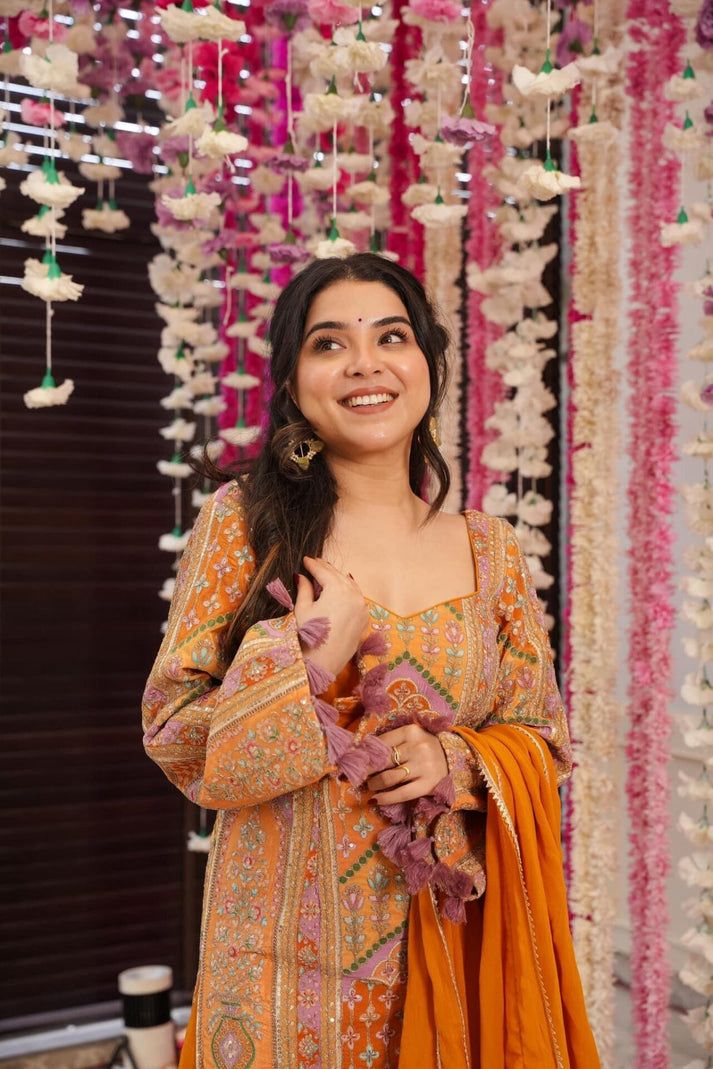 SUNSET AURA HEAVY EMBROIDERED SUIT SET