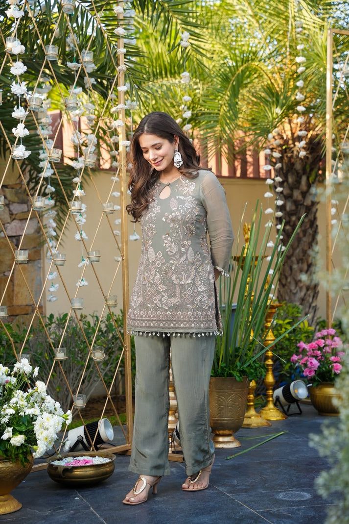 SARAAI EMBELLISHED GEORGETTE CO-ORD SET