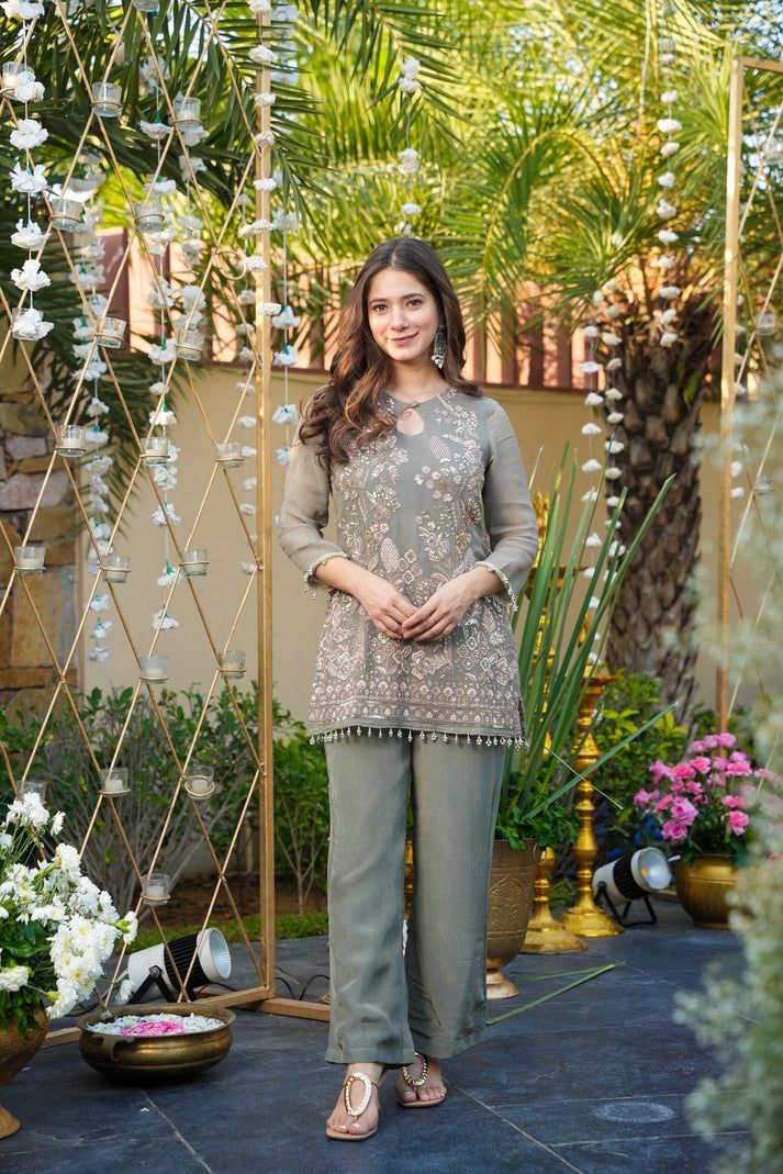 SARAAI EMBELLISHED GEORGETTE CO-ORD SET